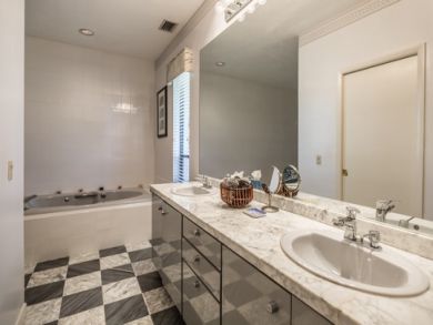 Marco Island Three Bedroom Vacation Rental Home With Pool