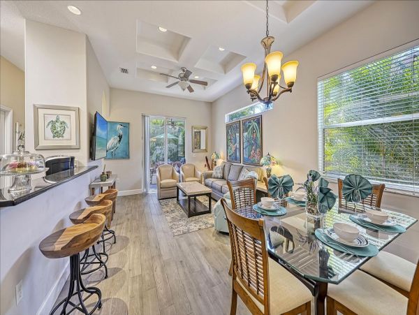 Sarasota Three Bedroom Duplex with Private Pool
