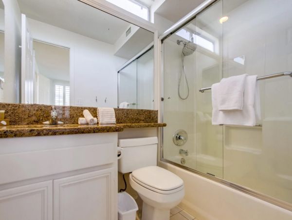A Rare Mission Beach Vacation Rental with 7 Bedrooms