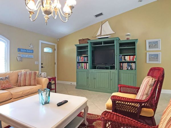 Sarasota Three Bedroom Vacation Rental Pool Home Sleeps 6