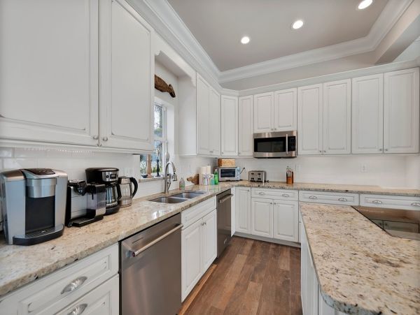 North End Anna Maria Rental Home 5 Bedrooms & Private Pool