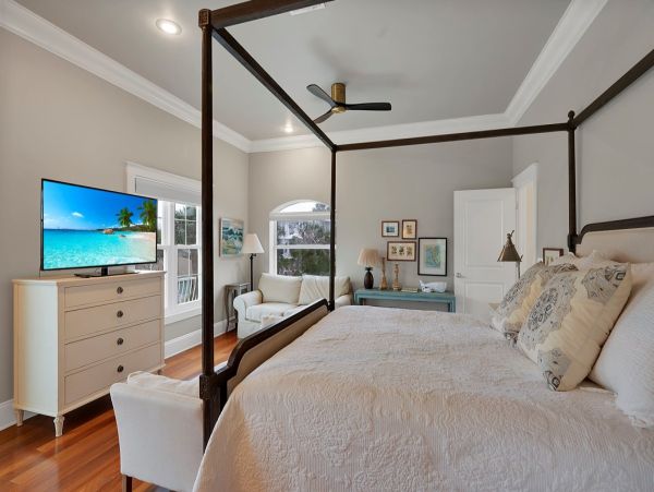 North End Anna Maria Rental Home 5 Bedrooms & Private Pool