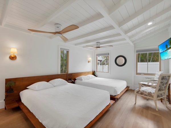 Anna Maria Island Luxury Home With Heated Pool