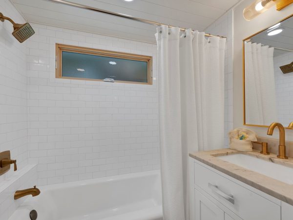 Anna Maria Island Luxury Home With Heated Pool