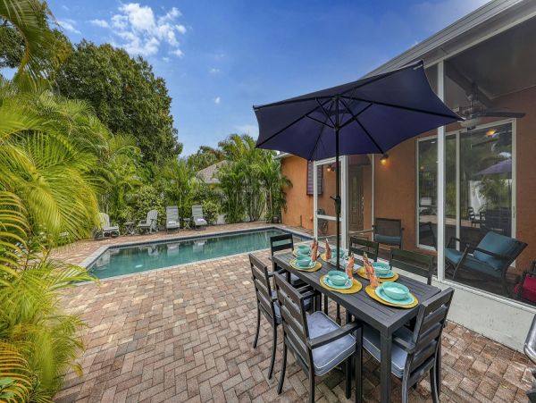 Sarasota Vacation Villa with Pool and Modern Interior