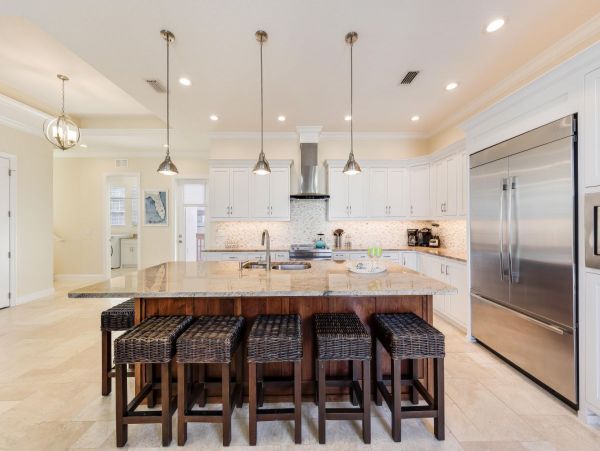 Siesta Key Four Bedroom luxury Rental Sleeps 12