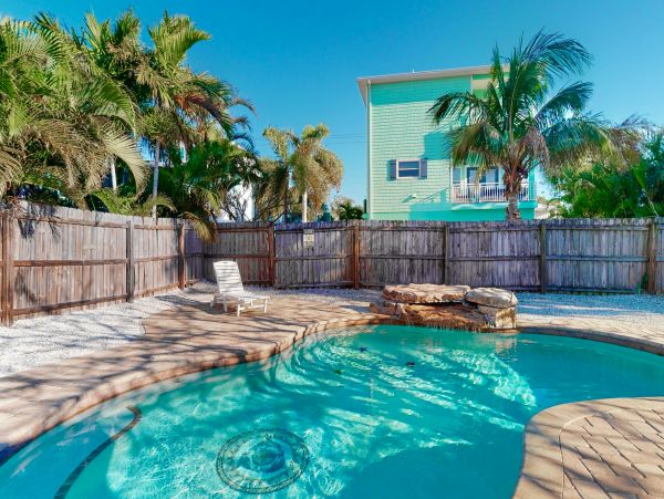 Anna Maria Island Stunning 2 Bedroom Rental