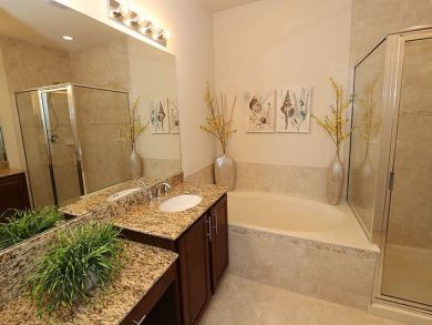 Naples Condo 894995