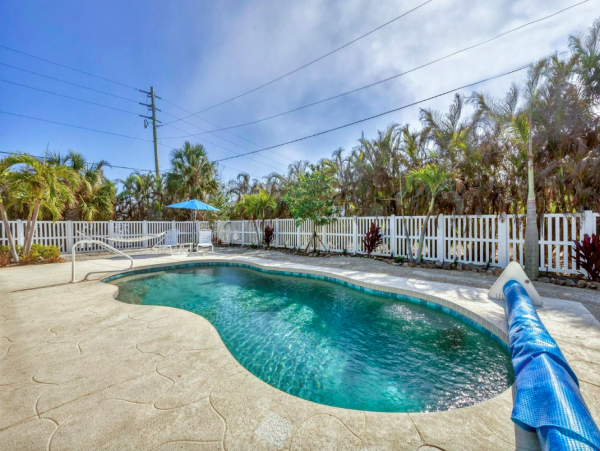 Boca Grande Three Bedroom Luxury Home With Pool Sleeps Six