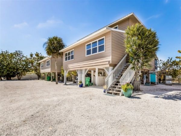 Lovely 3 Bedroom Vacation Condo in Boca Grande on Beach