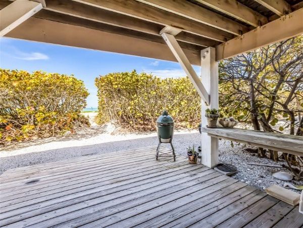 Lovely 3 Bedroom Vacation Condo in Boca Grande on Beach