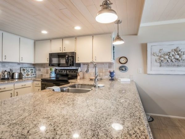 Lovely 3 Bedroom Vacation Condo in Boca Grande on Beach
