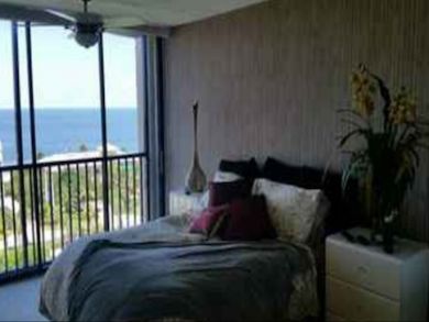 2 bedroom 2 bath condo in Naples