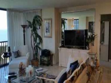 2 bedroom 2 bath condo in Naples