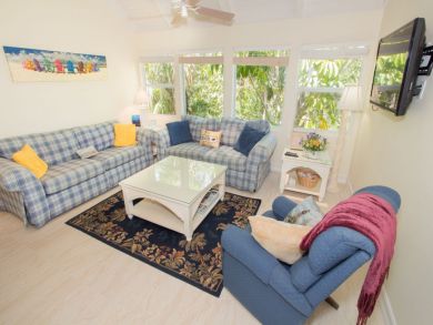 Sanibel Home 895122