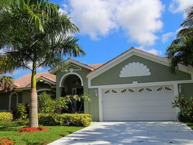 Fort Myers Vacation Home Sleeps Six Guests