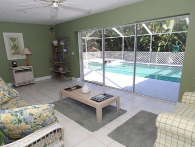 Fort Myers Vacation Home Sleeps Six Guests