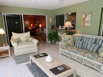 Fort Myers Vacation Home Sleeps Six Guests