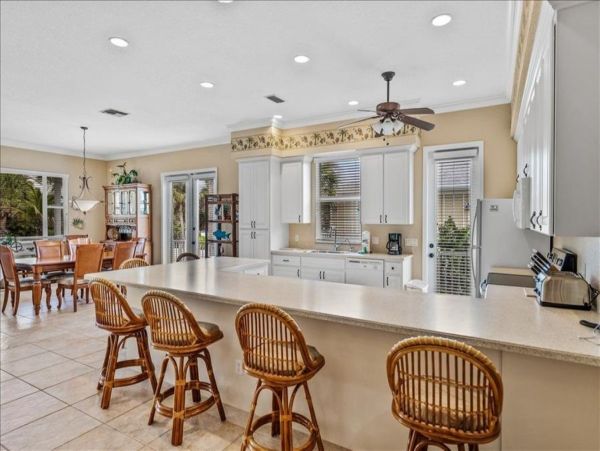 Boca Grande Vacation Pool Home With Four Bedrooms Sleeps 8
