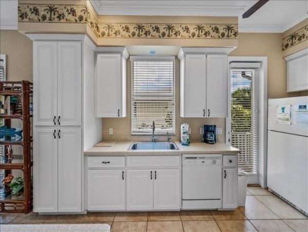 Boca Grande Vacation Pool Home With Four Bedrooms Sleeps 8