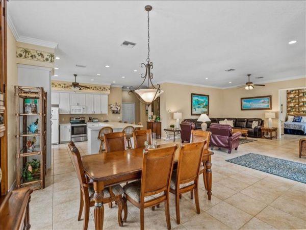 Boca Grande Vacation Pool Home With Four Bedrooms Sleeps 8