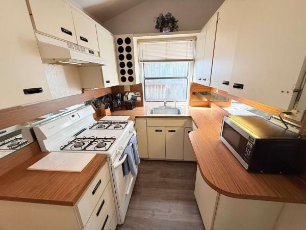 Value Priced Two Bedroom Mission Beach Rental