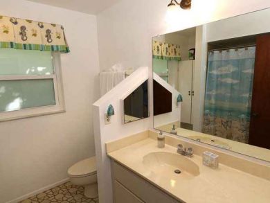 Sanibel Home 895168