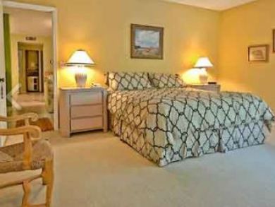 Naples Condo 895178