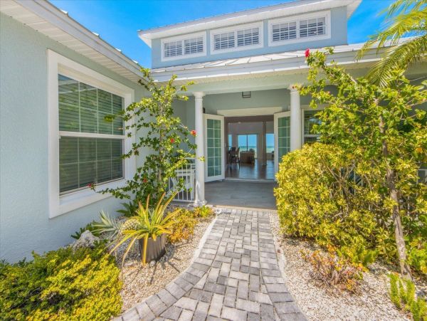 Water front new rental on Anna Maria Island