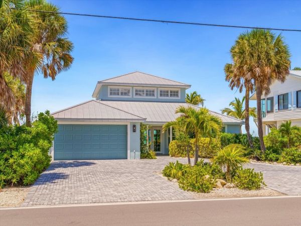 Water front new rental on Anna Maria Island