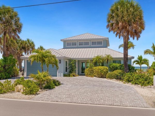 Water front new rental on Anna Maria Island