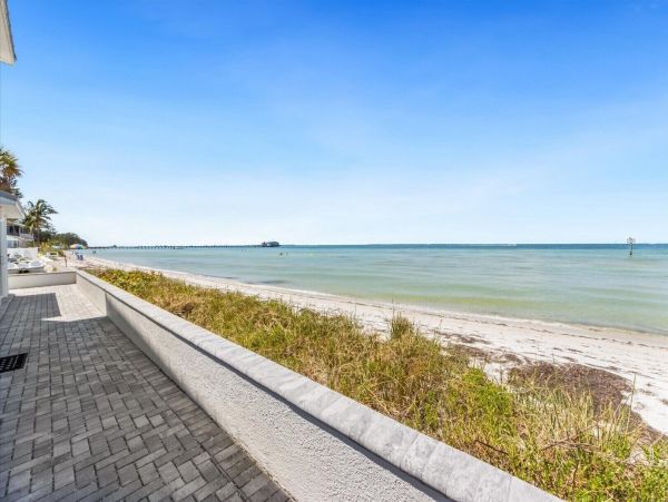 Water front new rental on Anna Maria Island