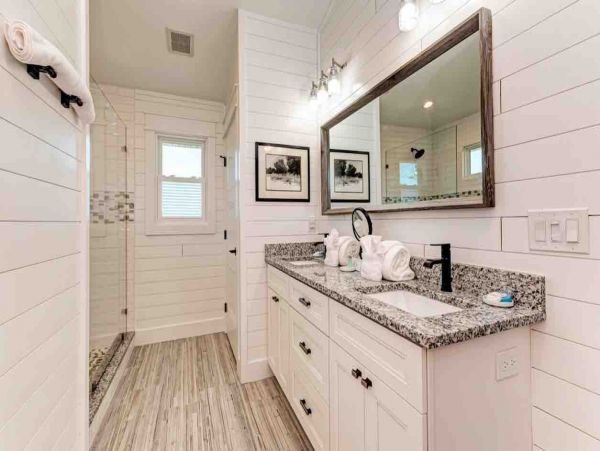Anna Maria Luxury Vacation Rental Home Sleeps Six Guests