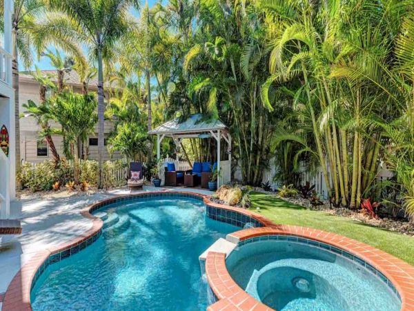 Anna Maria Luxury Vacation Rental Home Sleeps Six Guests
