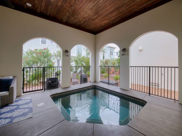 Seagrove Beach Four Bedroom Luxury Vacation Home Sleeps 12