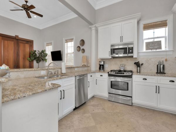 Seagrove Beach Four Bedroom Luxury Vacation Home Sleeps 12