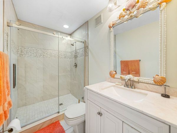 Boca Grande 4 Bedroom Home with Spa & Pool Sleeps 8