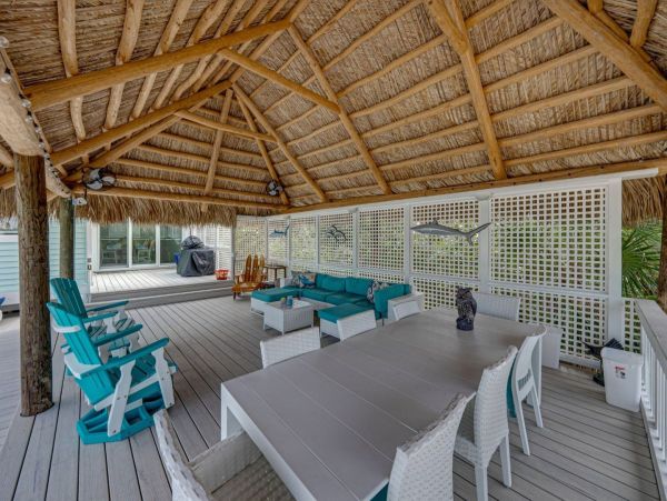 Boca Grande 4 Bedroom Home with Spa & Pool Sleeps 8