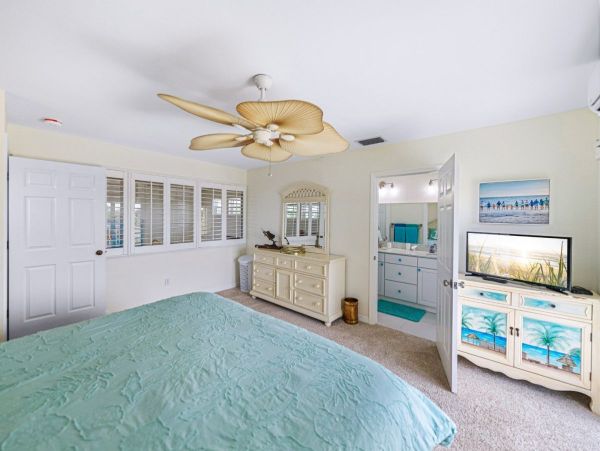 Boca Grande 4 Bedroom Home with Spa & Pool Sleeps 8