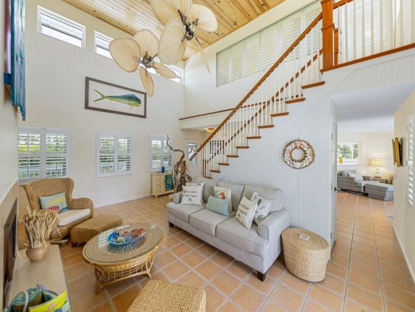 Boca Grande 4 Bedroom Home with Spa & Pool Sleeps 8