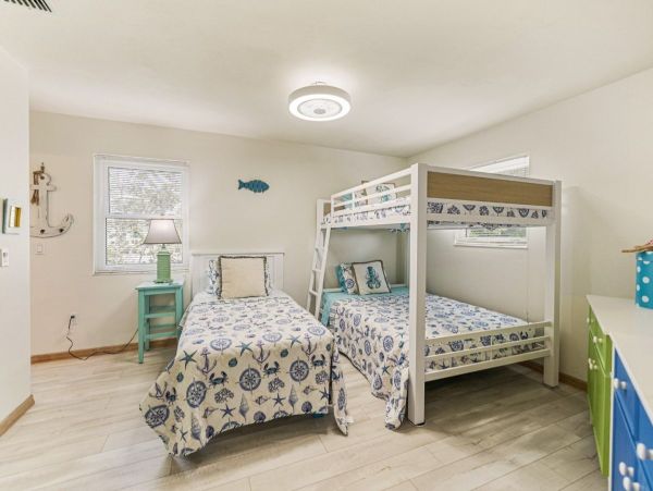 Boca Grande 4 Bedroom Home with Spa & Pool Sleeps 8