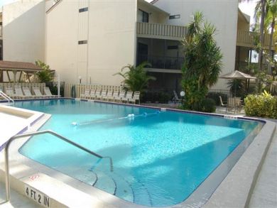 Lovely 2bd 2ba  Condo - Siesta Key