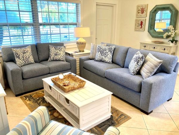 Holmes Beach Luxurious Four Bedroom Pool Home