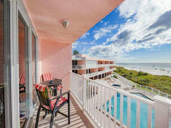 Discover Paradise Bradenton Beach Vacation Rental