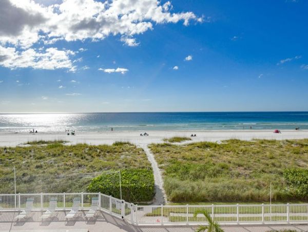 Discover Paradise Bradenton Beach Vacation Rental