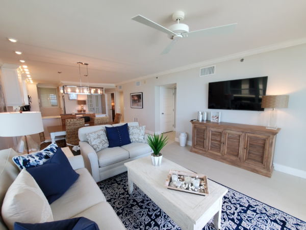 Luxurious Beachfront Condo in Longboat Key Florida - Stunning Gulf Views - additional view, photo 5