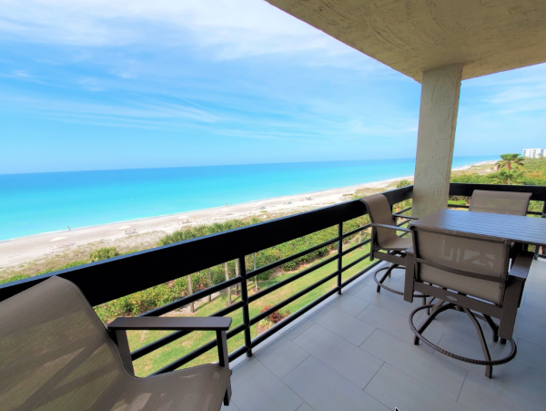 Luxurious Beachfront Condo in Longboat Key Florida - Stunning Gulf Views - additional view, photo 4