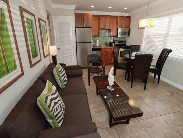 One Bedroom Vacation Condo in Bradenton Beach