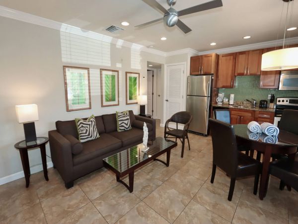 One Bedroom Vacation Condo in Bradenton Beach
