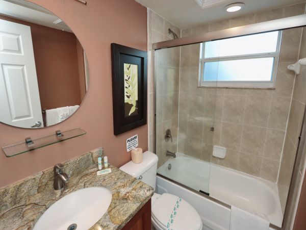 One Bedroom Vacation Condo in Bradenton Beach